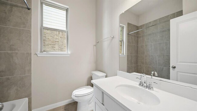 Building Photo - 1907 Meadow Trail Dr