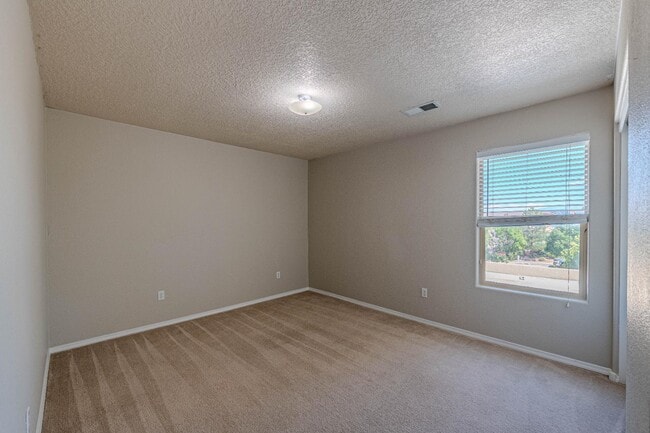 Building Photo - 10532 Coyote Canyon Pl NW