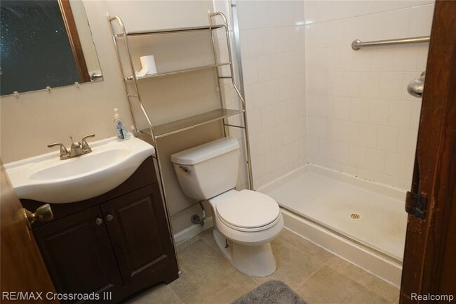 Building Photo - 43373 Alva Dr