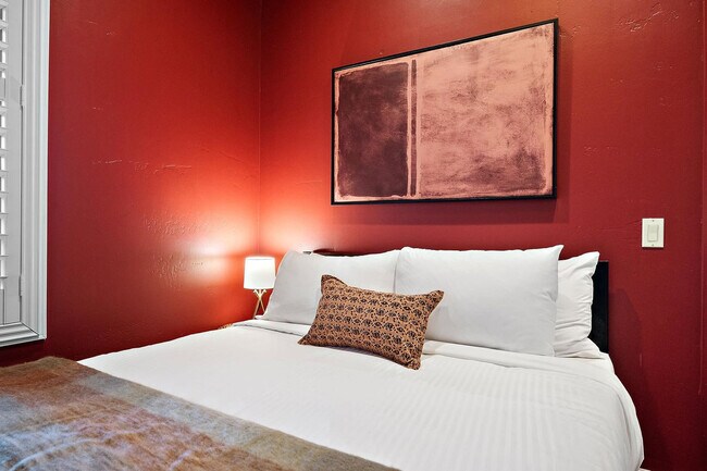 Building Photo - 36 W Dove Wing Dr