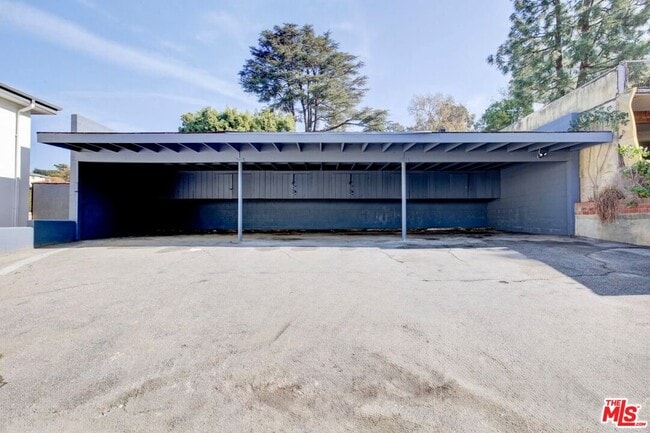 Building Photo - 2314 Glendale Blvd