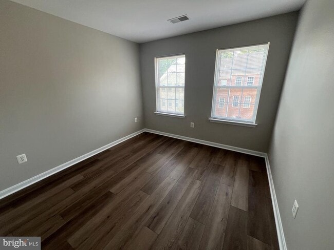 Building Photo - 18023 Calabar Dr