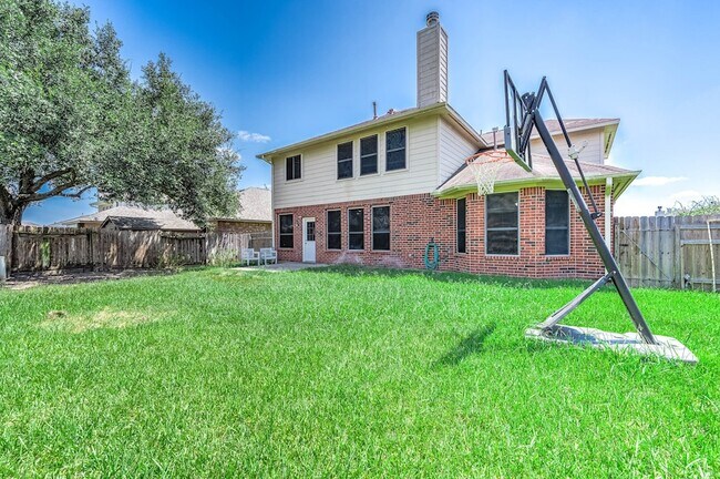 Building Photo - 2032 Creek Shore Ln