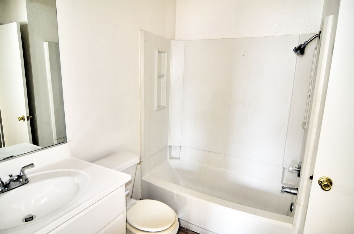 Building Photo - 9419 Olde Towne Row