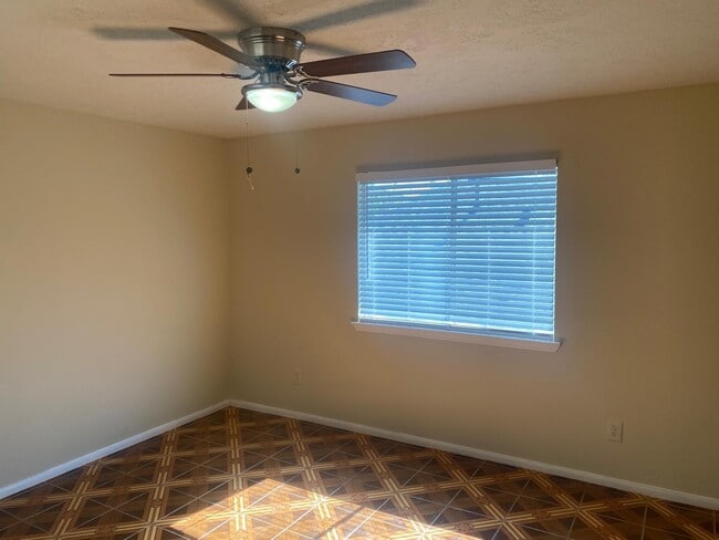 Building Photo - 4026 Clayton Bend Ct