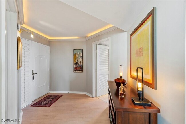 Building Photo - 5555 Heron Point Dr