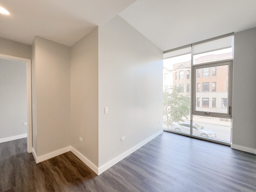 Building Photo - 4334 N Hazel St