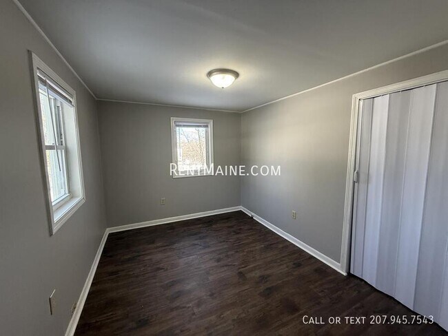 Building Photo - 75 Ohio St