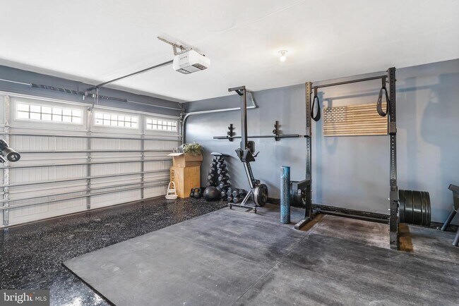 Building Photo - 131 Burkwood Ter