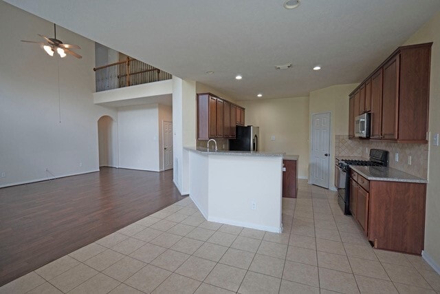 Building Photo - 26635 Summerbend Hollow Ln