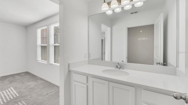 Building Photo - 1640 Sanibel Dr