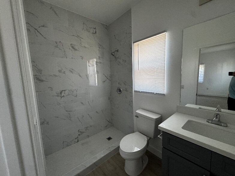 Building Photo - 24953 Union St