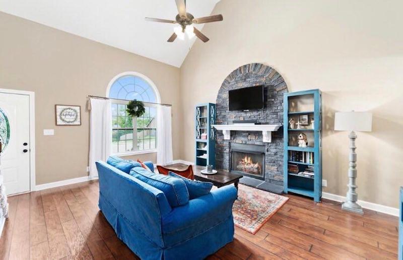 Building Photo - 1257 Eagle's View Dr