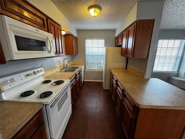 Building Photo - 2414 W Northgate Dr