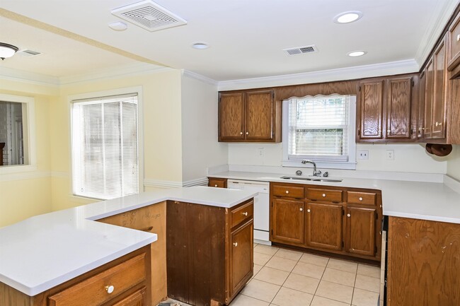 Building Photo - 3656 Beaver Run Dr