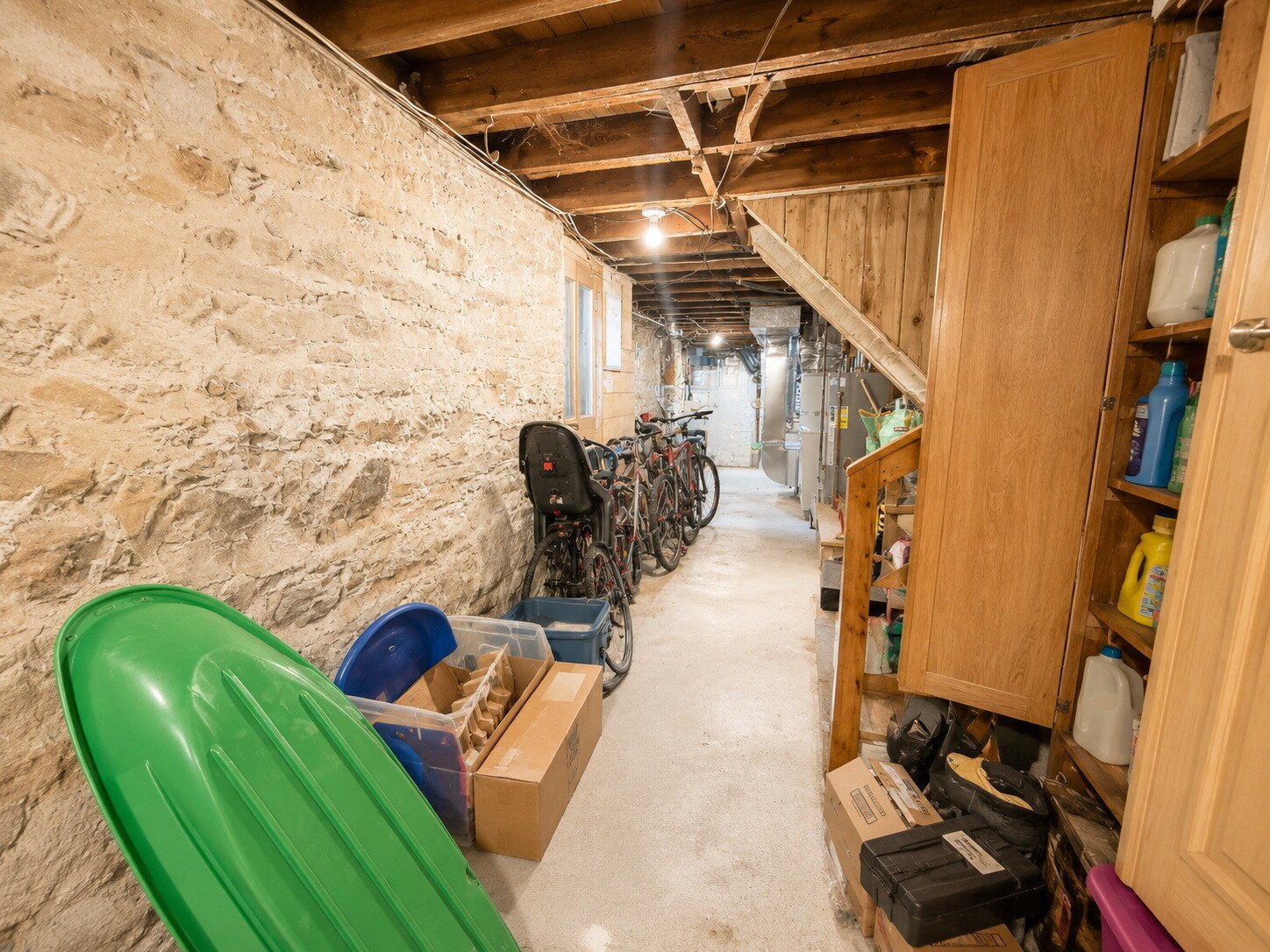 Building Photo - 29 Elston St