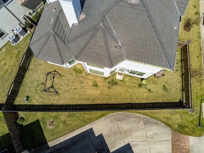 Building Photo - 13703 Northwood Meadow Cir