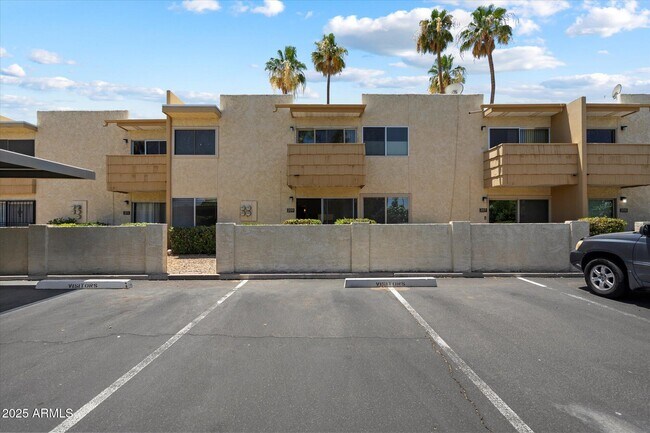 Building Photo - 4630 N 68th St