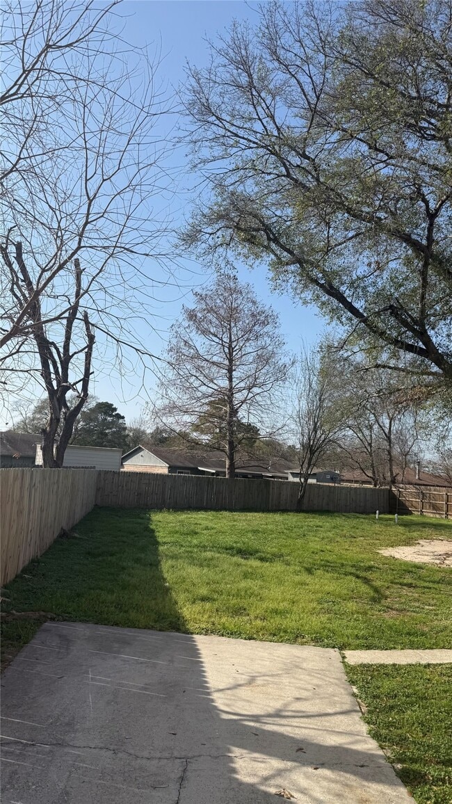 Building Photo - 12707 Marble Dr