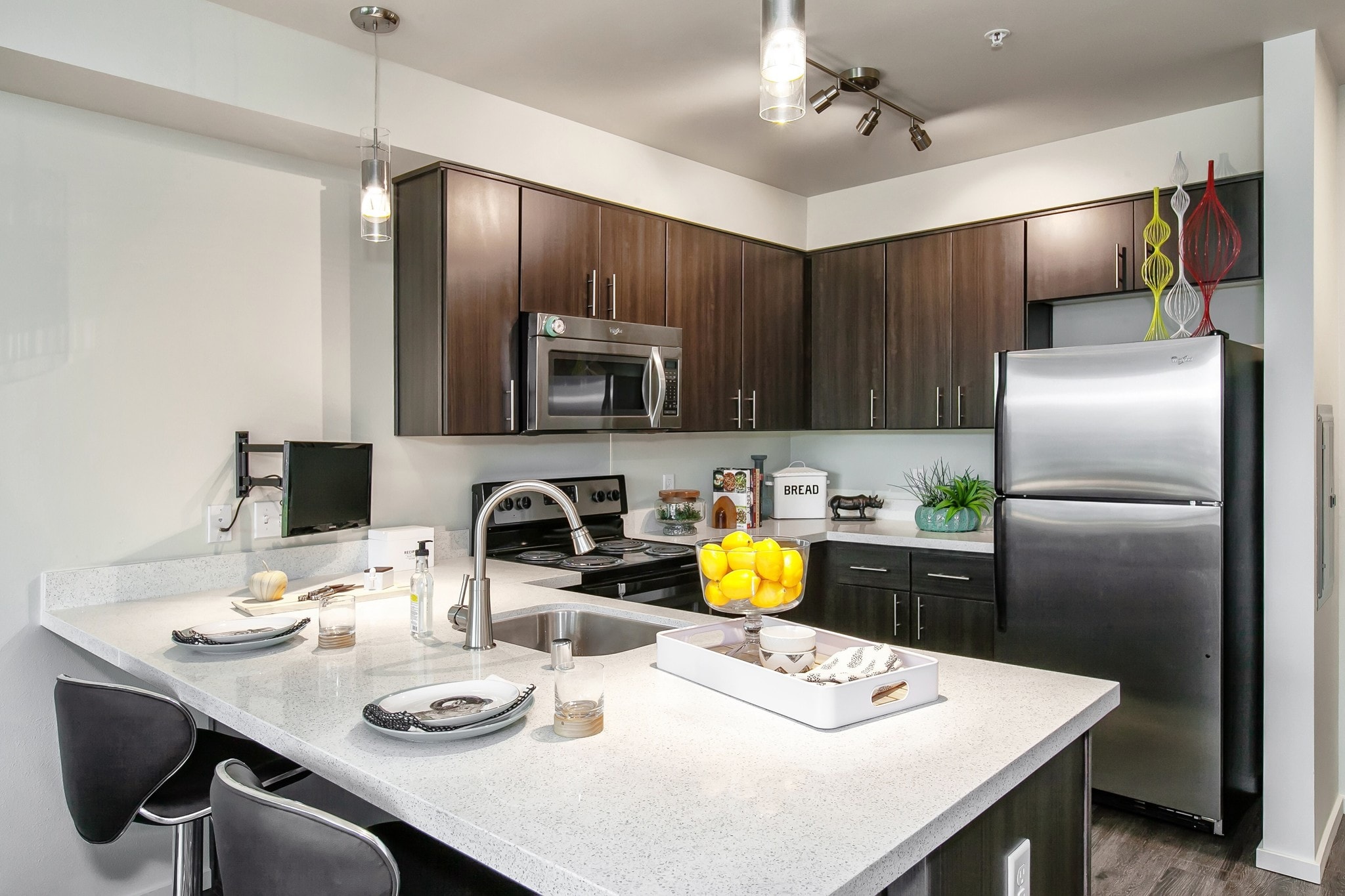 Interior Photo - Aperture on Fifth