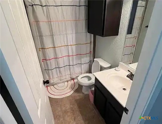 Building Photo - 248 Oak Creek Way