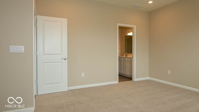 Building Photo - 2840 Maricopa Blvd