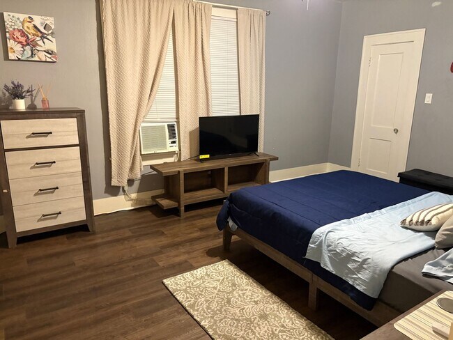 Building Photo - 2531 Liberty Ave