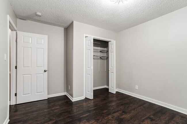 Building Photo - 3100 Faircroft Way