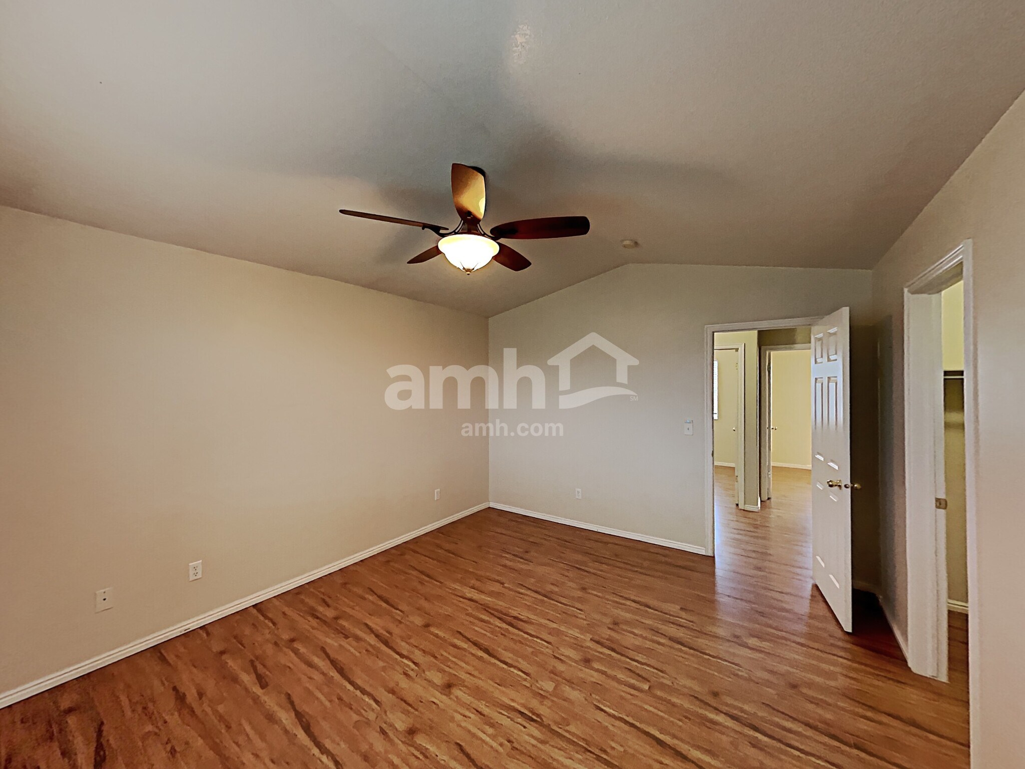 Building Photo - 2258 S 2775 W