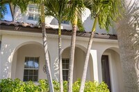 Building Photo - 8250 Sumner Ave