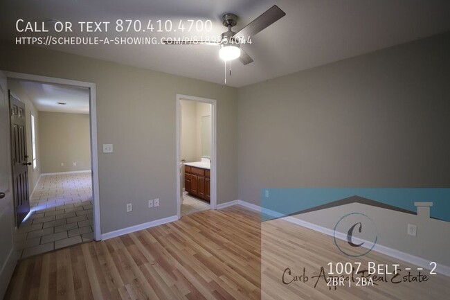 Building Photo - Spacious 2 bed /2 full bath apt - includes...