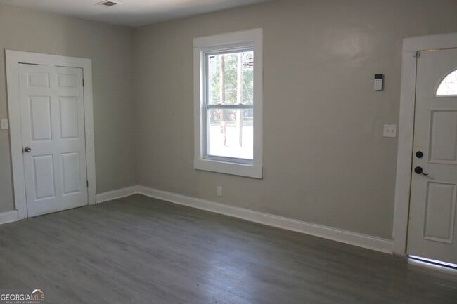 Building Photo - 254 21st Ave