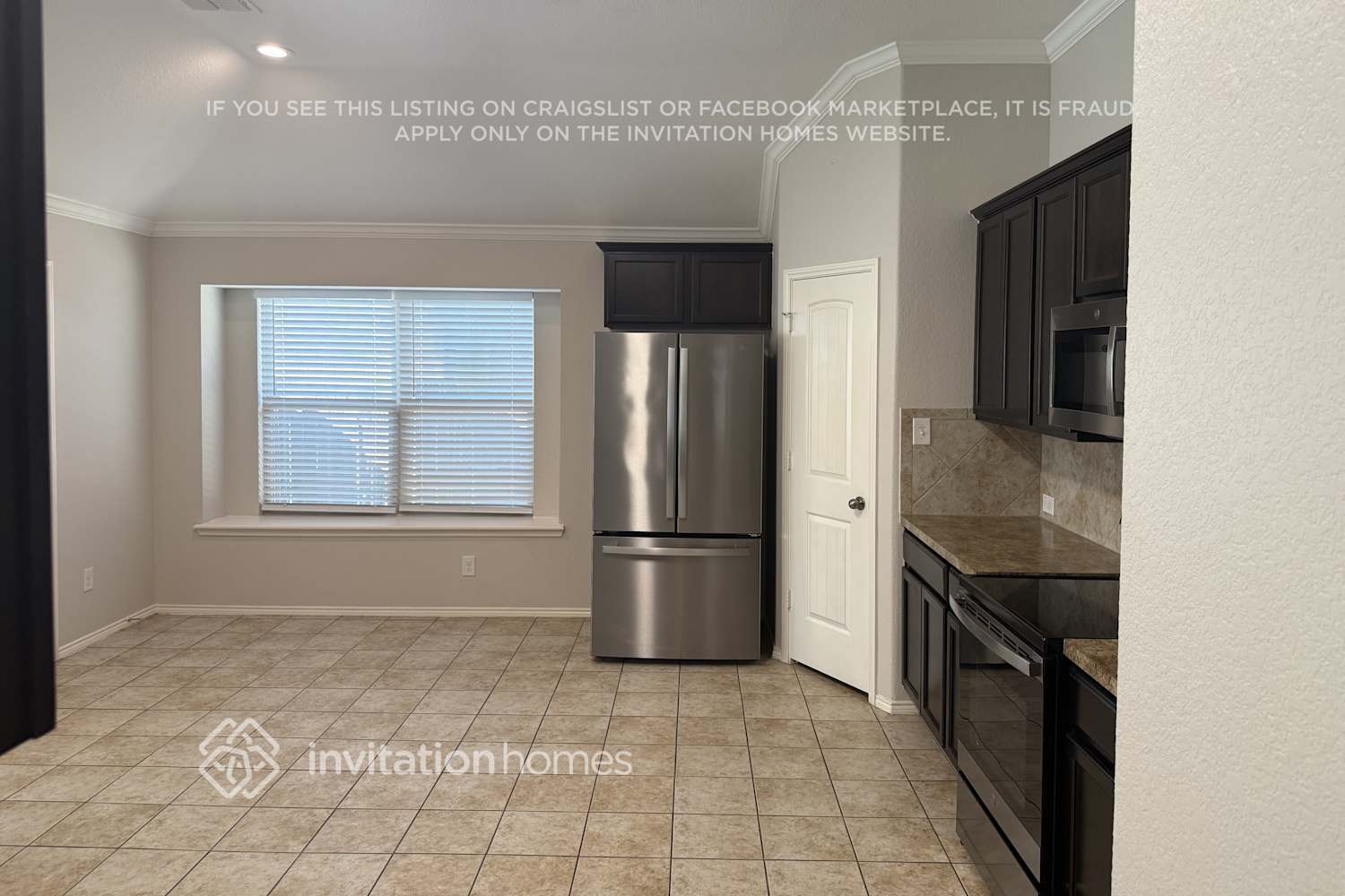 Building Photo - 14329 Artisan Dr