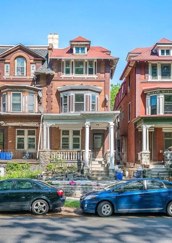Building Photo - 435 S 51st St
