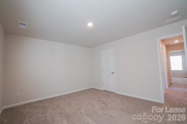 Building Photo - 1406 Caracara Ct