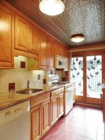 Building Photo - 26 Medfield St