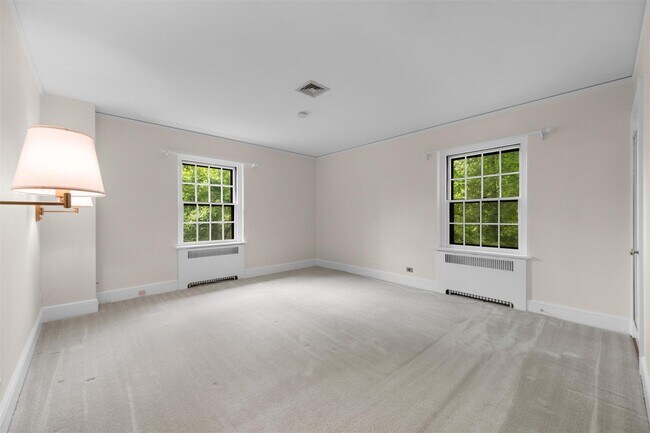 Building Photo - 34123 Furnace Dock Rd