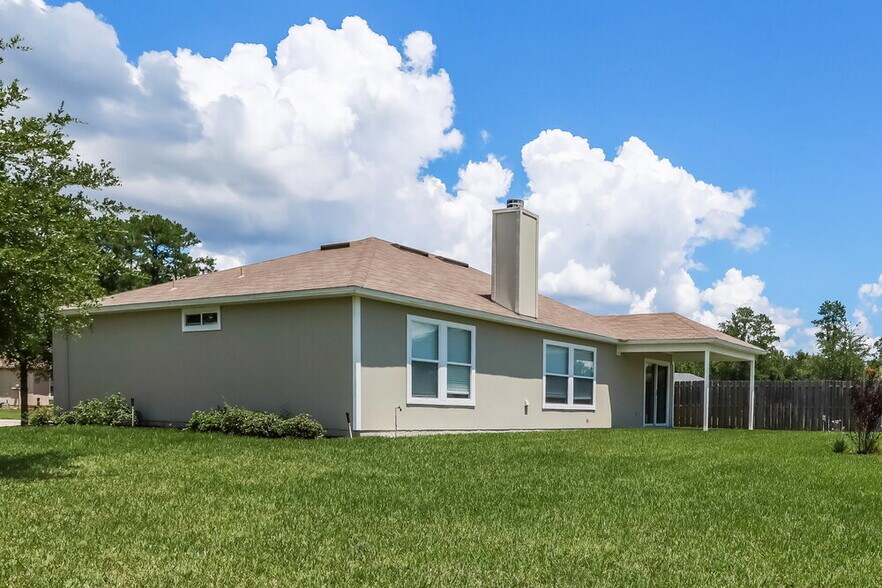 Building Photo - 2682 Oak Haven Dr