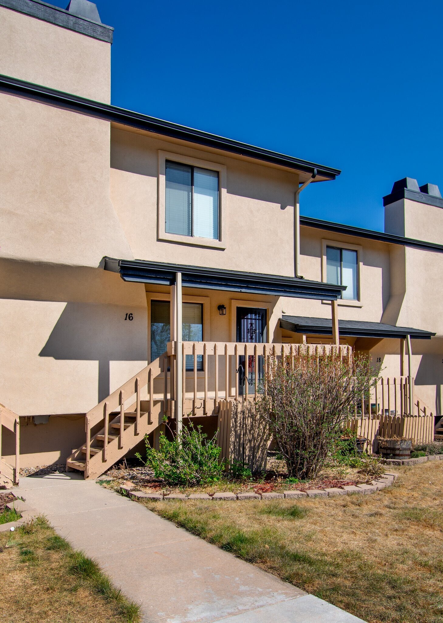 Building Photo - 16 Old Broadmoor Rd