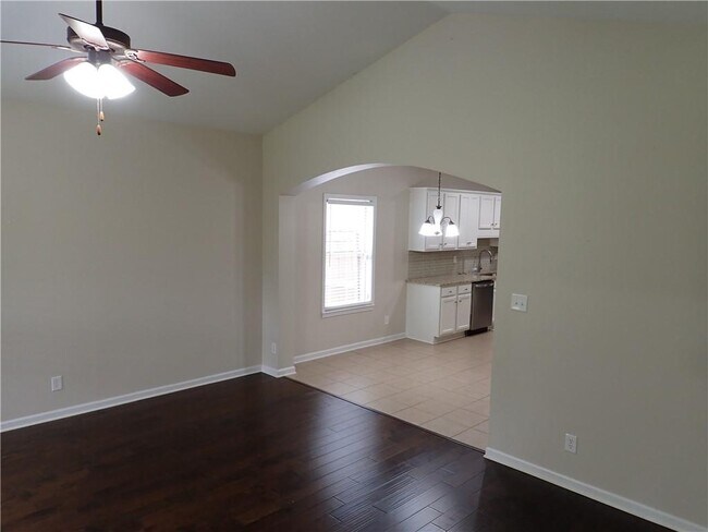 Building Photo - 3861 Branford Ct