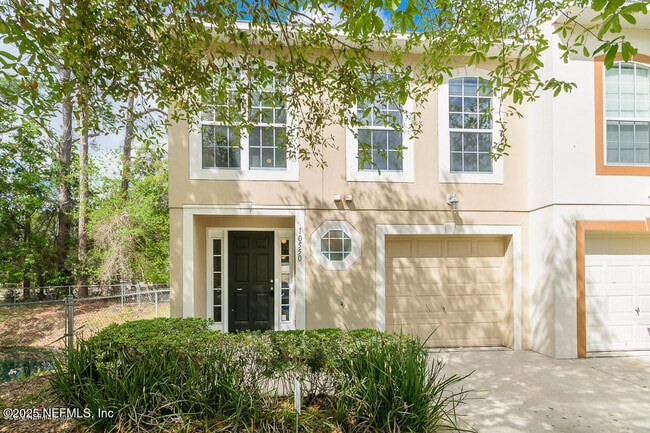 Building Photo - 10550 Autumn Trace Rd