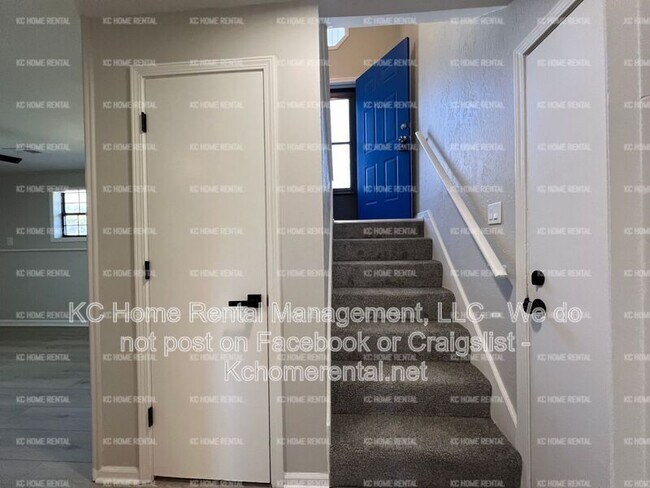 Building Photo - 12196 S Blackfoot Dr