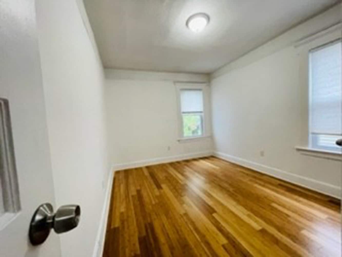 Building Photo - 169 Hillside Ave