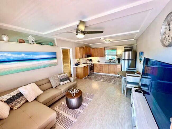 Primary Photo - 2590 First St