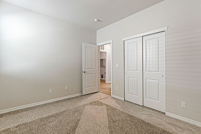 Building Photo - 51025 Sand Verbena Ave