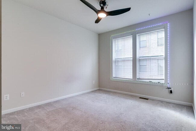 Building Photo - 20687 Heron Landing Dr