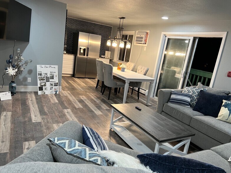 Building Photo - 21 Woodmere Ct