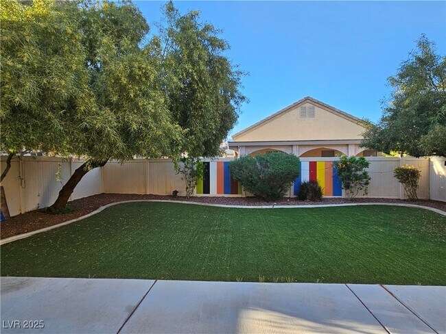 Building Photo - 616 W Blackbird Knoll Ct