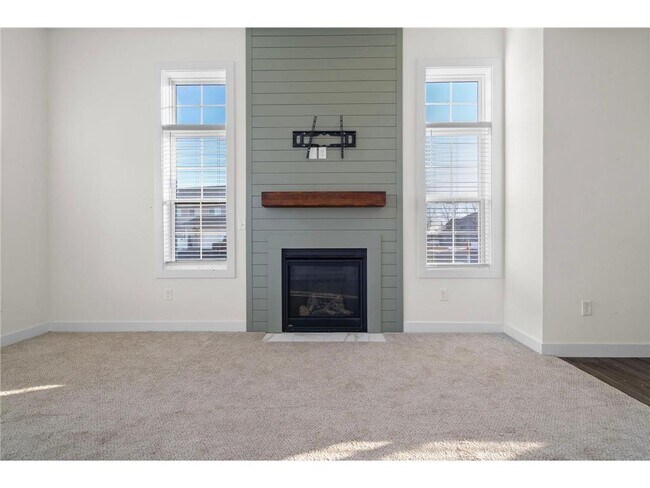 Building Photo - 1796 Calhoun Ct S