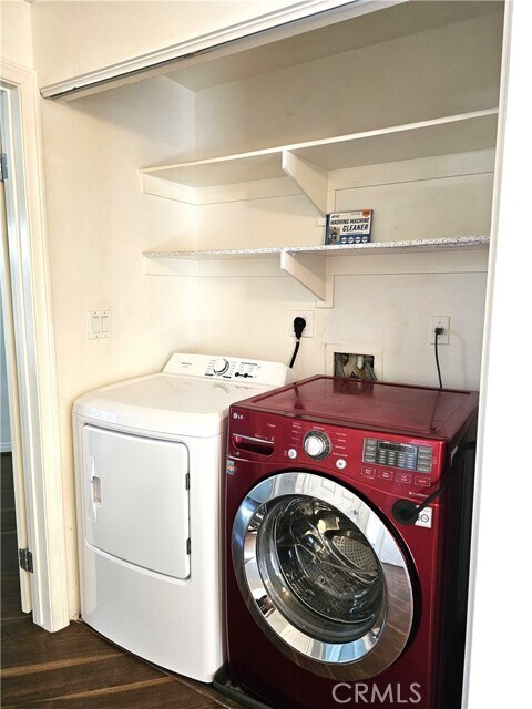 Building Photo - 2723 Lake Pointe Dr